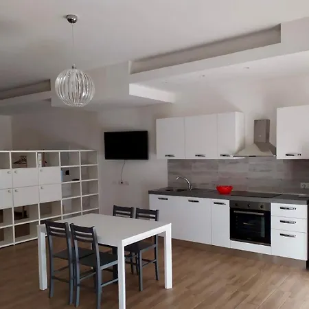 Ichnos Loft 55 Bis Апартаменты *